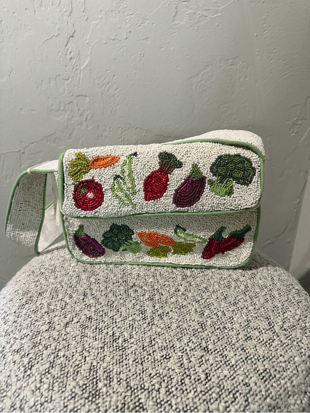 Beaded Vegetable Motif Shoulder Bag in White and Green